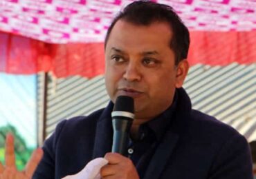 सरकारलाई जिम्मेवार बनाउनु प्रतिपक्षको दायित्व हो: गगन थापा